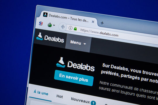 Ryazan, Russia - July 24, 2018: Homepage of Dealabs website on the display of PC. Url - Dealabs.com .