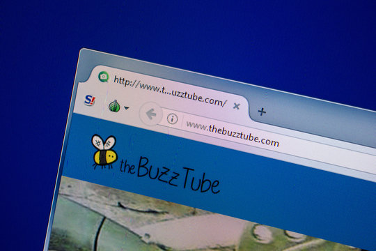 Ryazan, Russia - July 25, 2018: Homepage of TheBuzzTube website on the display of PC. Url - TheBuzzTube.com .