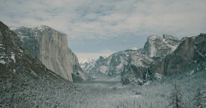 Tunnel View, Yosemite National Park, snowy winter mountain scenic