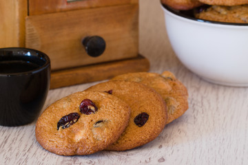Feine Cranberry Cookies mit Kaffee