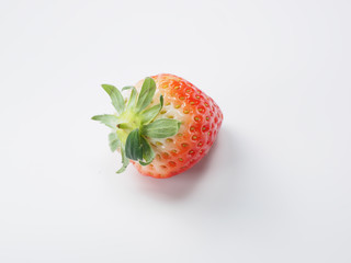 苺　白背景