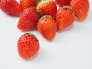 苺　白背景