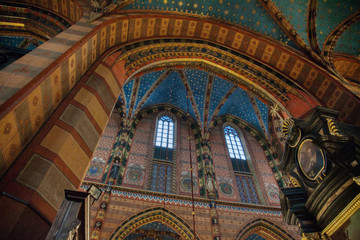 Fototapeta na wymiar St. Mary's Basilica interior in Krakow, Poland