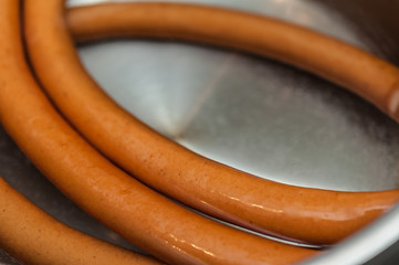 Frankfurter Würstchen im Topf 