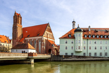 Fototapeta premium Heilig Geist Kirche und Spital, Landshut, Deutschland 