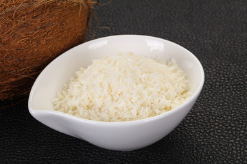 Coconut shredded chip with nut