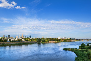 Fototapeta premium Vistula River In City Of Warsaw