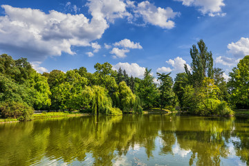Fototapeta na wymiar Park Ujazdowski in Warsaw, Poland