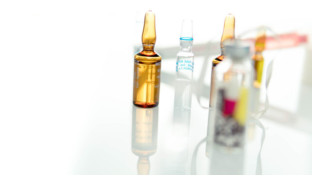 Ampollas f&aacute;rmacos intravenosos