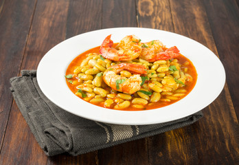 Verdinas con langostinos