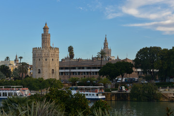 Fototapeta na wymiar Early morning in Seville.