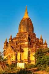 Fototapeta na wymiar Pagodas and temples of Bagan in Myanmar, formerly Burma, a world heritage site.
