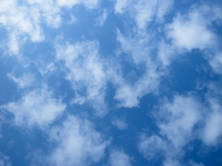 Obraz premium Blue sky with beautiful clouds for design and desktop