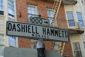 Obraz premium Dashiell Hammett Street Sign (CA 02988)