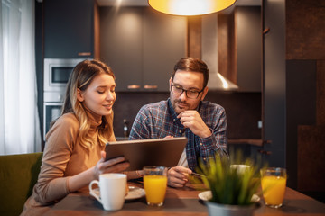 Couple shopping online