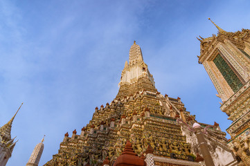 Highly ornated decorated temple building, prang of Wat Arun