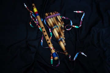 typical Latin American flute and zampoña © Mateo