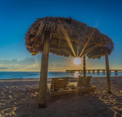 tropical island vacation tourism parasol beach sea sunrise sunset water ocean sand sky sun landscape coast cloud waves summer florida miami nature coast dusk cloud horizon beautiful © Alberto GV PHOTOGRAP