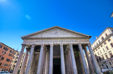 Obraz premium The exterior of The Pantheon located in Rome, Italy.