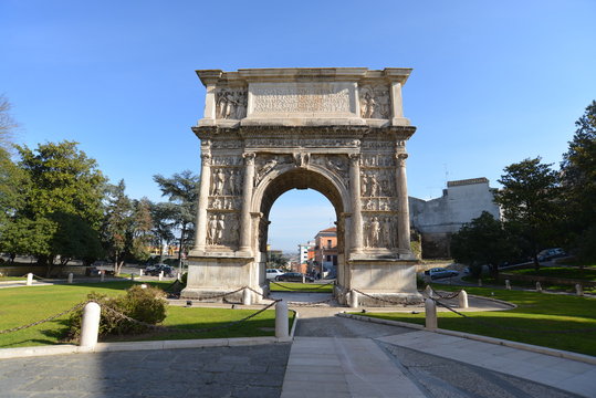 Arco di Traiano Benevento