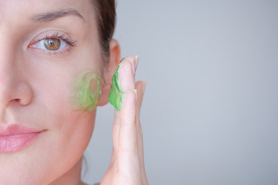  Girl Puts Aloe Vera Gel On Her Face