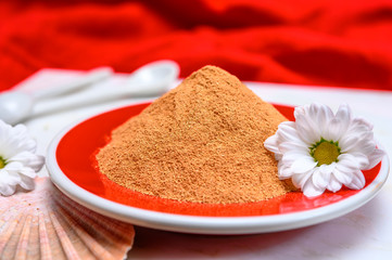 Healthy mud for body and hair treatment ingredient, natural organic red clay powder ready to use