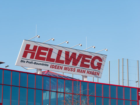 Hellweg Logo At A DIY Store In Berlin, Germany