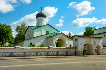 Fototapeta na wymiar Pskov, the old Orthodox Church of Cosmas and Damian with Primeste