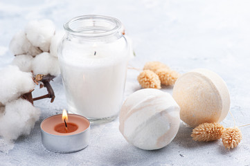 Vanilla aroma bath bombs