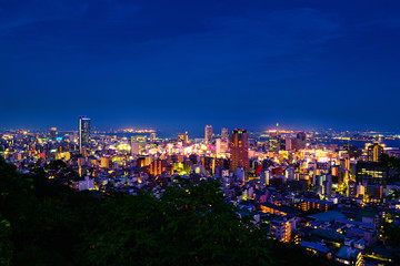Obraz premium Aerial view of downtown in Kobe, Japan at sunset