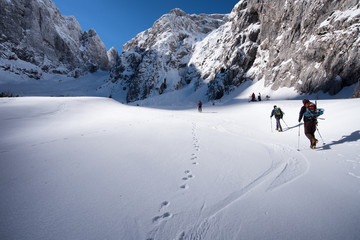 Fototapeta na wymiar Ski touring in the Alps