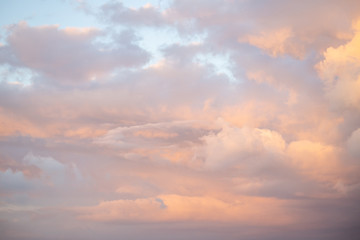 Fototapeta na wymiar Beautiful cloudy sky