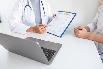 Doctor and patient are discussing consultation about symptom problem diagnosis of disease talk to the patient about medication and treatment method