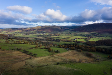 Naklejka premium Beautiful aerial drone colorful Autumn Fall landscape image of view from Low Fell in Lake District