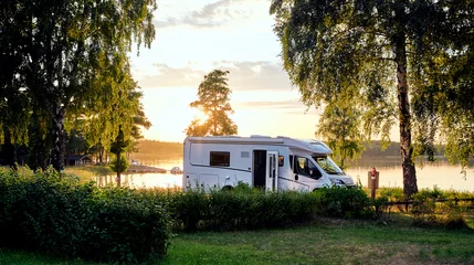 Kussenhoes Caravan zonsondergang aan het meer in Zweden vakantie © www.push2hit.de