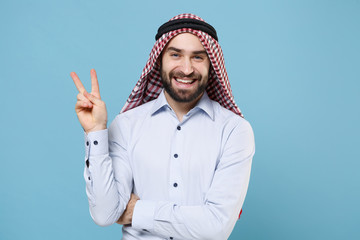 Smiling bearded arabian muslim man in keffiyeh kafiya ring igal agal casual clothes isolated on...