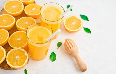 oranges for making juice, pattern, on a blue background