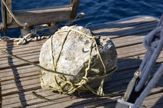 pietra usata come zavorra