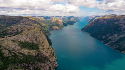 Fjord am Preikestolen © moveo motion