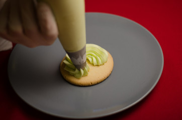 Biscuit a la creme de pistache 