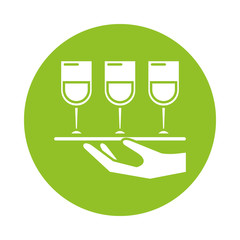 hand lifting tray with wine cups