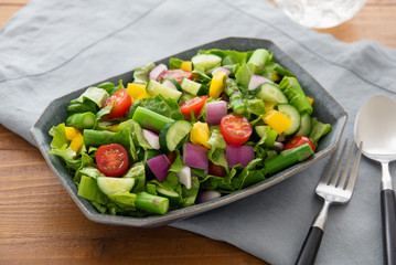 チョップドサラダ