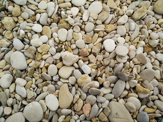 Stone pebbles on the beach/steentjes op strand
