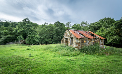 Fototapeta na wymiar Derelict building farm countryside