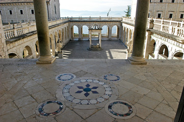 Obraz premium Aufgang zum Benediktinerkloster, Montecassino, Italien