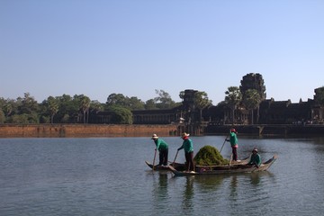 Fischer Angor Wat Boot Wasser Landschaft Denkmal Kultur Cambodscha Kambodscha
