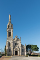 Fototapeta na wymiar BASSIN D'ARCACHON (France), église de Le Teich
