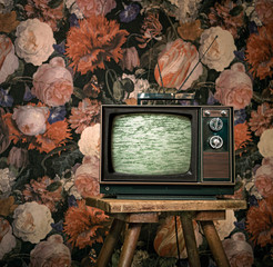 Vintage 70s Television 