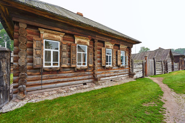 Fototapeta na wymiar Rural wooden house in a russian village