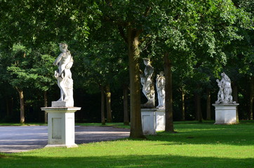 Obraz premium Statue in the park of Kassel, Germany